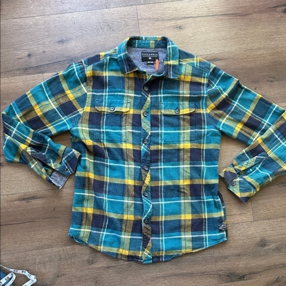 BILLABONG Teal and Yellow Plaid Casual Shirt  !! Medium